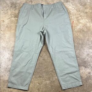 GAP Light Green Cropped Chinos 
Size: 16